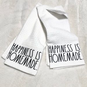 🆕Rae Dunn HAPPINESS IS HOMEMADE Kitchen Towels